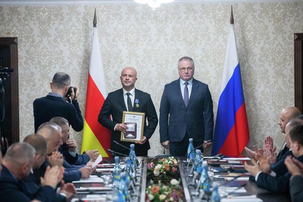 Встреча участников двустороннего комитета МВД Южной Осетии и Северной Осетии - Sputnik Южная Осетия