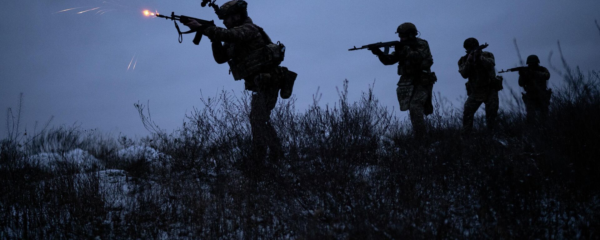 Боевое слаживание военнослужащих спецназа Ахмат - Sputnik Южная Осетия, 1920, 19.12.2025