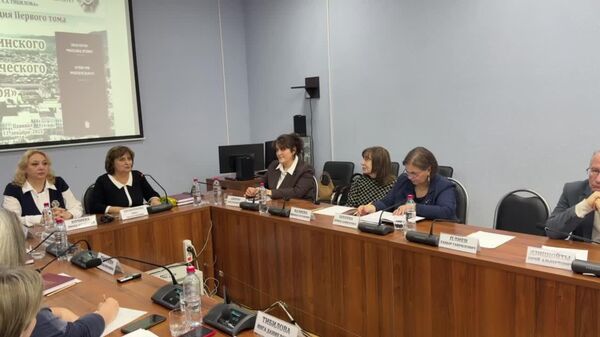 В Цхинвале представили англо-осетинский фразеологический словарь - Sputnik Южная Осетия