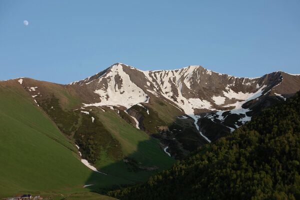 Горы Южной Осетии Горы Южной Осетии - Sputnik Южная Осетия