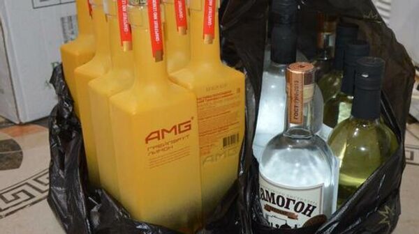 Изъятый в Цхинвале нелегальный алкоголь  - Sputnik Южная Осетия