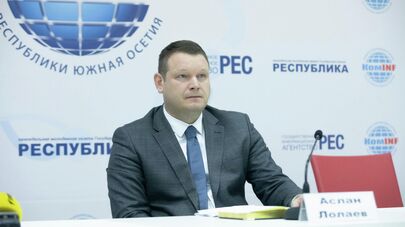 Аслан Лолаев на пресс-конференции