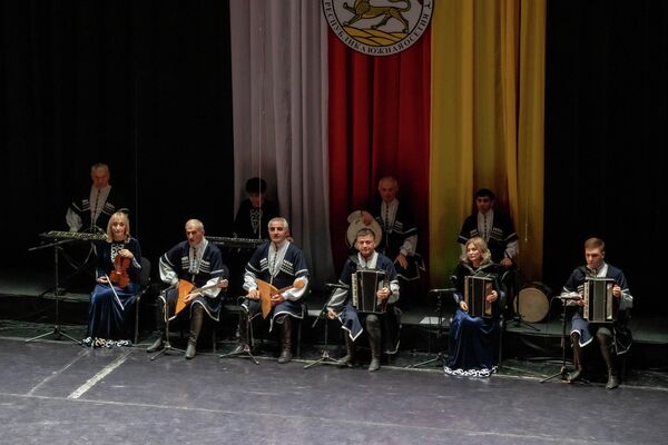 Совместный концерт ансамблей Симд и Алан в Южной Осетии - Sputnik Южная Осетия