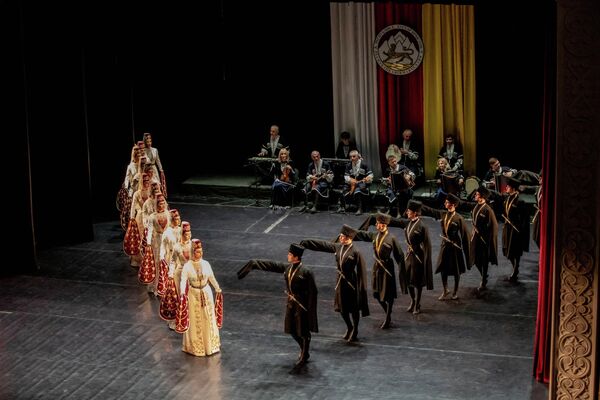 Совместный концерт ансамблей Симд и Алан в Южной Осетии - Sputnik Южная Осетия