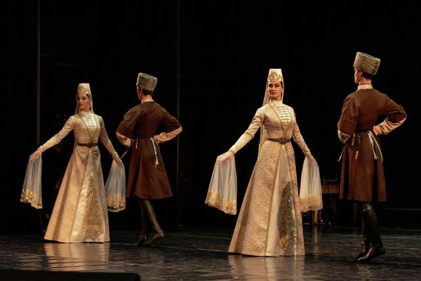 Совместный концерт ансамблей Симд и Алан в Южной Осетии - Sputnik Южная Осетия