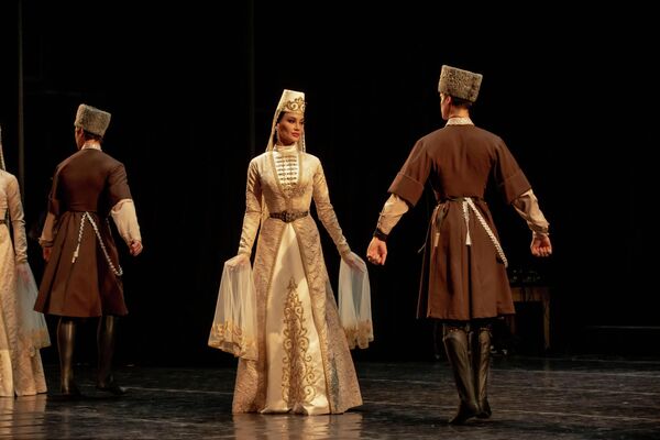 Совместный концерт ансамблей Симд и Алан в Южной Осетии - Sputnik Южная Осетия