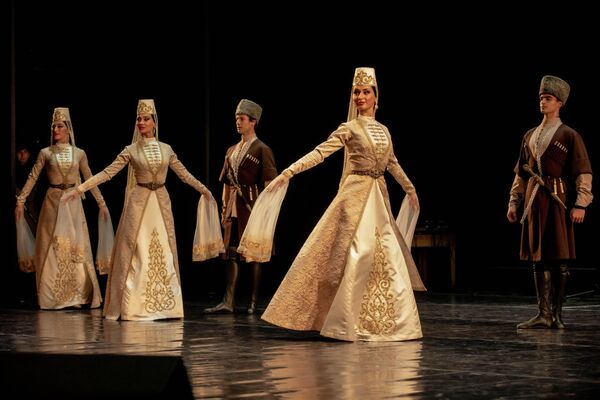 Совместный концерт ансамблей Симд и Алан в Южной Осетии - Sputnik Южная Осетия