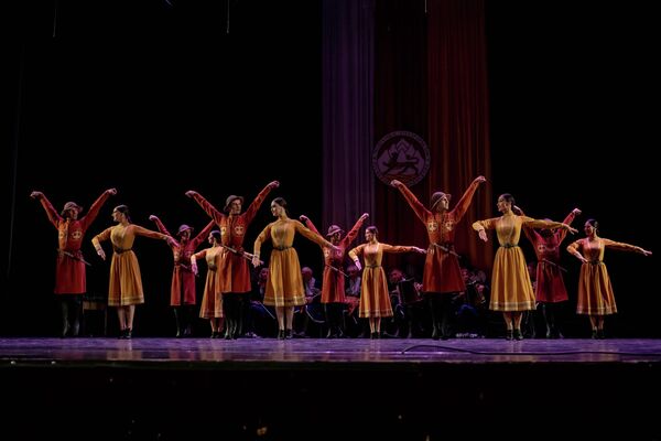 Совместный концерт ансамблей Симд и Алан в Южной Осетии - Sputnik Южная Осетия