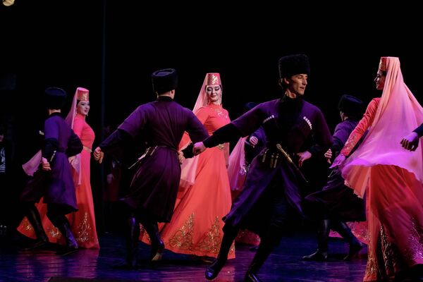 Совместный концерт ансамблей Симд и Алан в Южной Осетии - Sputnik Южная Осетия