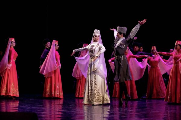 Совместный концерт ансамблей Симд и Алан в Южной Осетии - Sputnik Южная Осетия