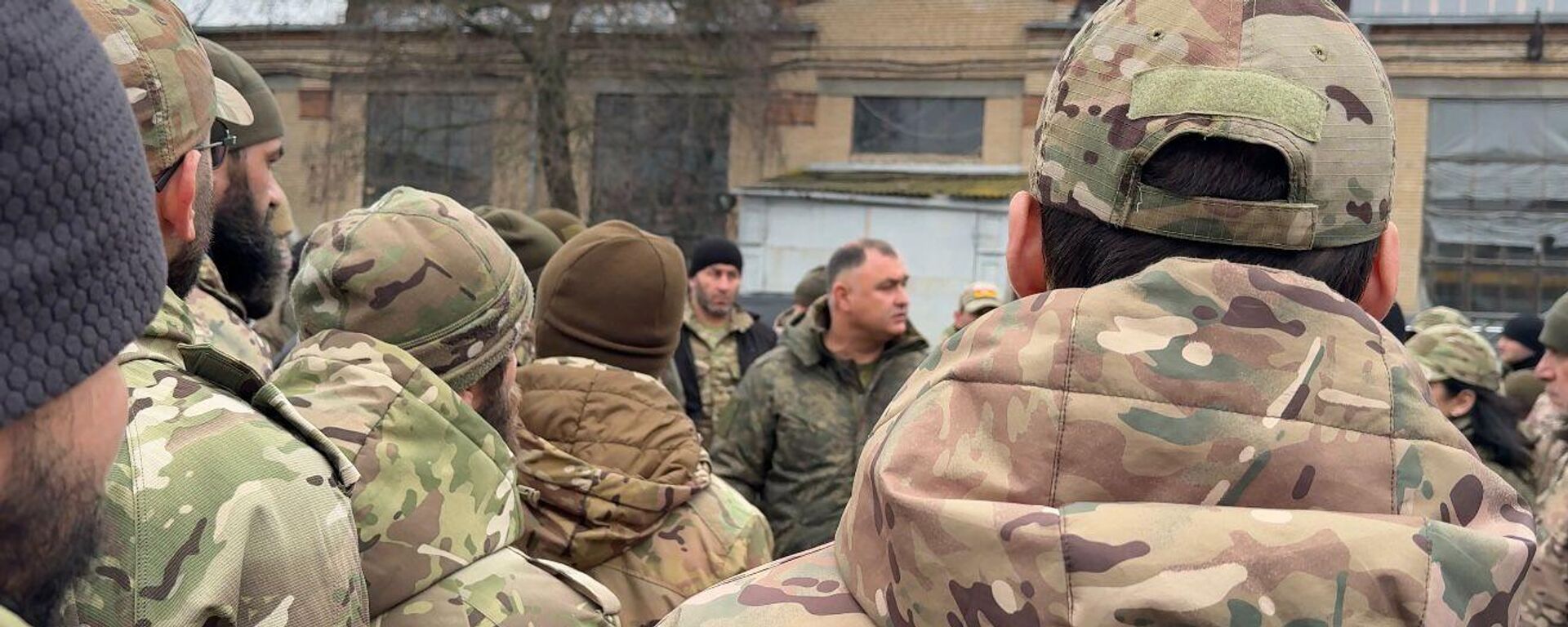 Президент Южной Осетии Алан Гаглоев посетил зону СВО и встретился с бойцами из Осетии - Sputnik Южная Осетия, 1920, 18.12.2025