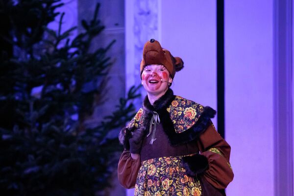 Посольство РФ в РЮО организовало праздничное мероприятие для детей в Цхинвале Посольство РФ в РЮО организовало праздничное мероприятие для детей в Цхинвале - Sputnik Южная Осетия