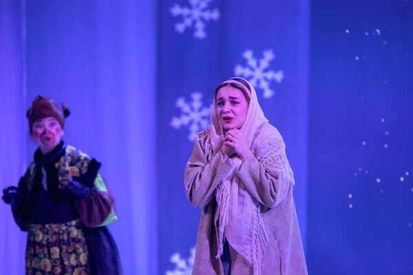 Посольство РФ в РЮО организовало праздничное мероприятие для детей в Цхинвале Посольство РФ в РЮО организовало праздничное мероприятие для детей в Цхинвале - Sputnik Южная Осетия