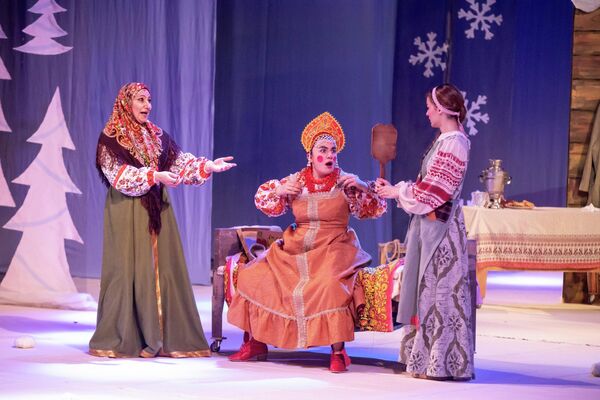 Посольство РФ в РЮО организовало праздничное мероприятие для детей в Цхинвале Посольство РФ в РЮО организовало праздничное мероприятие для детей в Цхинвале - Sputnik Южная Осетия