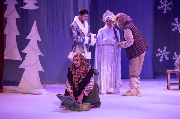 Посольство РФ в РЮО организовало праздничное мероприятие для детей в Цхинвале - Sputnik Южная Осетия