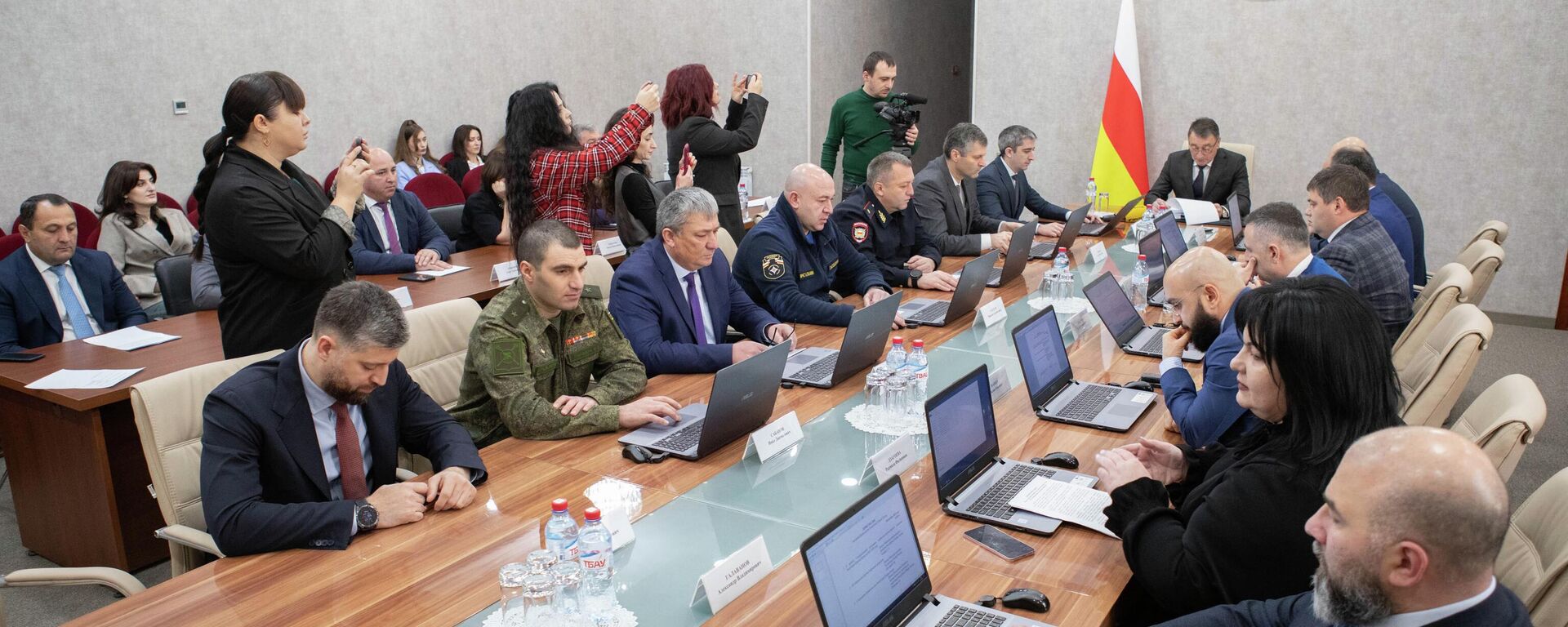 Заседание правительства РЮО - Sputnik Южная Осетия, 1920, 21.01.2026