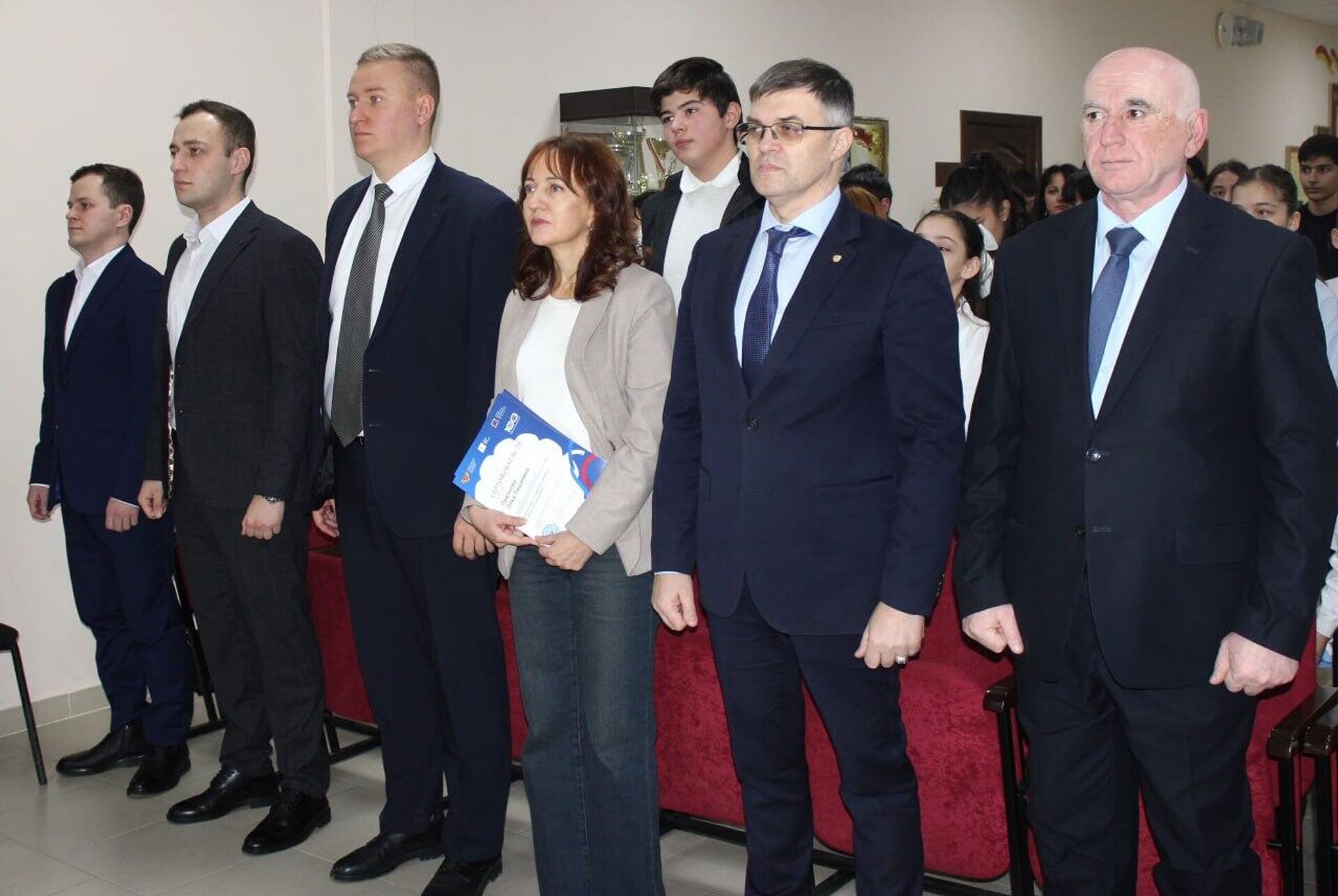 В Центре открытого образования в Ленингоре подвели итоги работы за год - Sputnik Южная Осетия, 1920, 24.12.2025