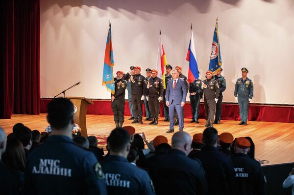 Торжественное собрание, посвященное празднованию Дня спасателя - Sputnik Южная Осетия