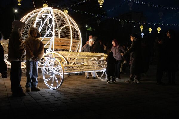 Открытие главной елки в Цхинвале - Sputnik Южная Осетия