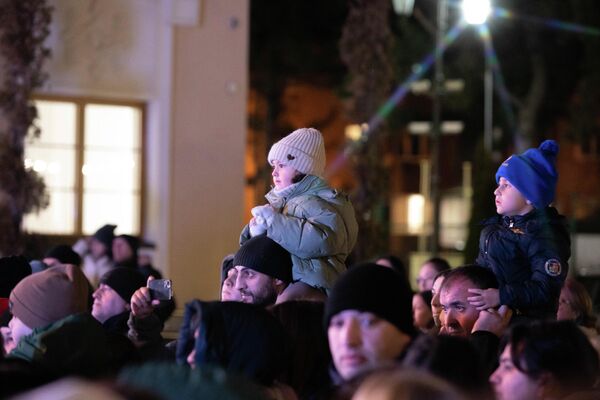 Открытие главной елки в Цхинвале - Sputnik Южная Осетия