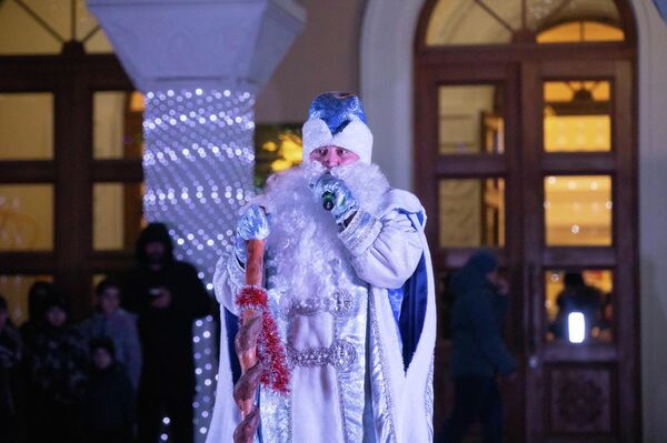 Открытие главной елки в Цхинвале - Sputnik Южная Осетия