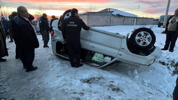 Последствия ДТП в селе Прис  - Sputnik Южная Осетия