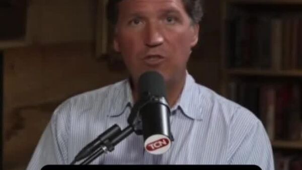 Действия США в Венесуэле лишили аргументов критиков СВО на Западе, заявил Такер Карлсон - Sputnik Южная Осетия