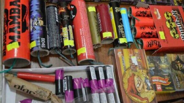 В Южной Осетии изъяли из незаконного оборота около 3 тысяч нелегальной пиротехники за время новогодних праздников - Sputnik Южная Осетия