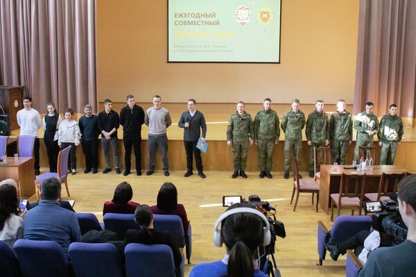 Брейн-ринг в ЮОГУ - Sputnik Южная Осетия