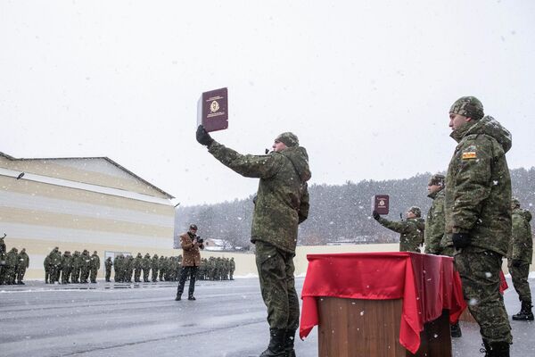 Принятие воинской присяги - Sputnik Южная Осетия