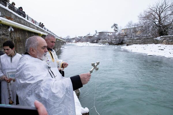 Крещение в Южной Осетии - Sputnik Южная Осетия