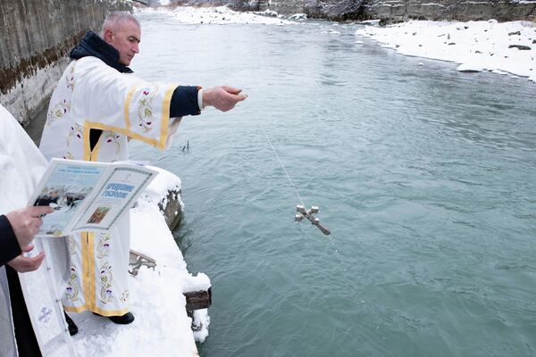 Крещение в Южной Осетии - Sputnik Южная Осетия