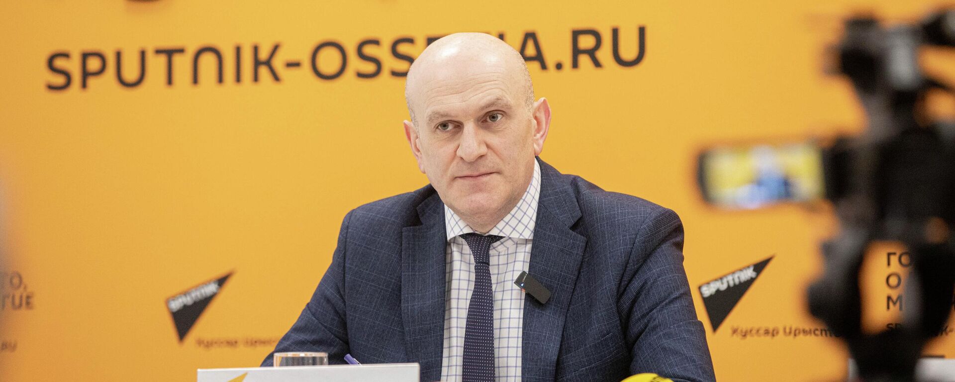 Пресс-конференция с Ахсаром Джиоевым - Sputnik Южная Осетия, 1920, 21.01.2026