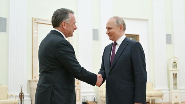 Президент Владимир Путин встретился со спецпосланником президента США Стивеном Уиткоффом - Sputnik Южная Осетия