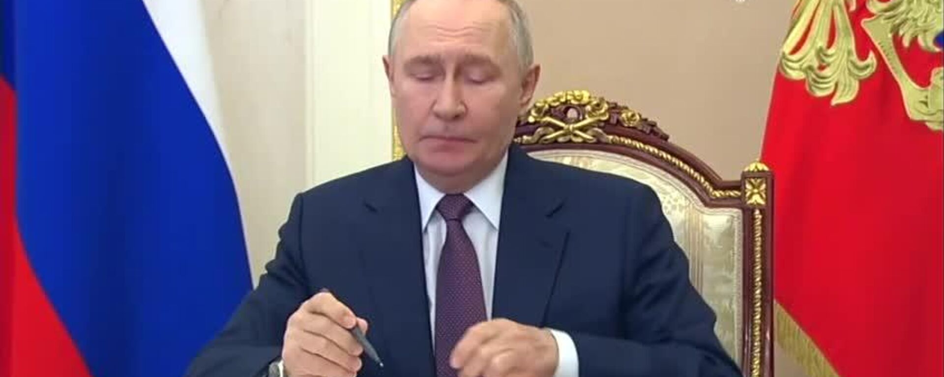 Россия получила личное обращение Трампа с приглашением присоединиться к Совету мира, сообщил Путин - Sputnik Южная Осетия, 1920, 21.01.2026