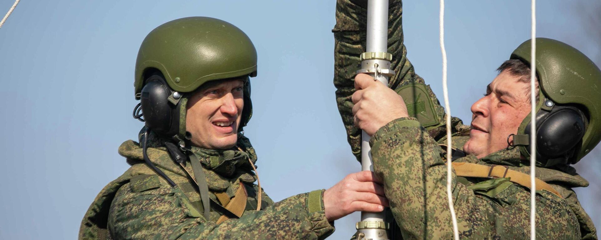 Связисты ЮВО в Южной Осетии - Sputnik Южная Осетия, 1920, 22.01.2026