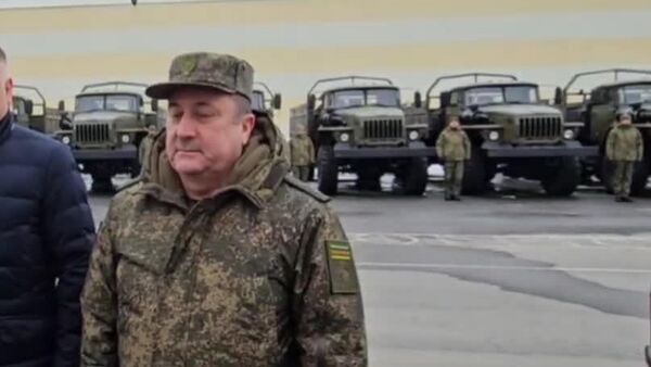 Яровицкий: поддержка РФ играет ключевую роль в техническом оснащении ВС РЮО - Sputnik Южная Осетия