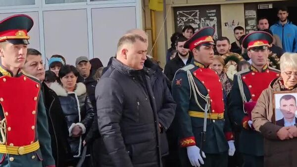 В Южной Осетии простились с бойцом Анатолием Джиоевым Гоцъи, который погиб, исполняя свой воинский долг в зоне СВО - Sputnik Южная Осетия