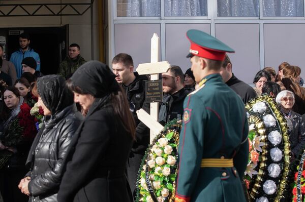 Похороны участника СВО Анатолия Джиоева - Sputnik Южная Осетия