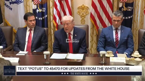 Трамп утверждает, что лично обратился к Путину с просьбой в течение недели не наносить удары по Киеву и ряду других городов Украины - Sputnik Южная Осетия