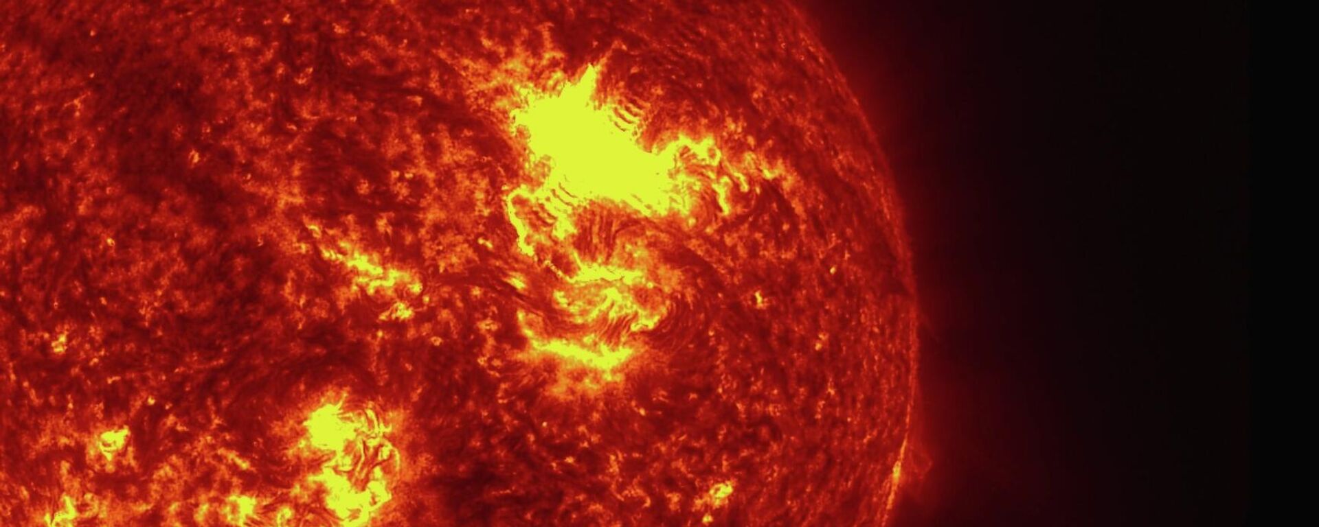 Вспышка на Солнце. Архивное фото  - Sputnik Южная Осетия, 1920, 02.02.2026