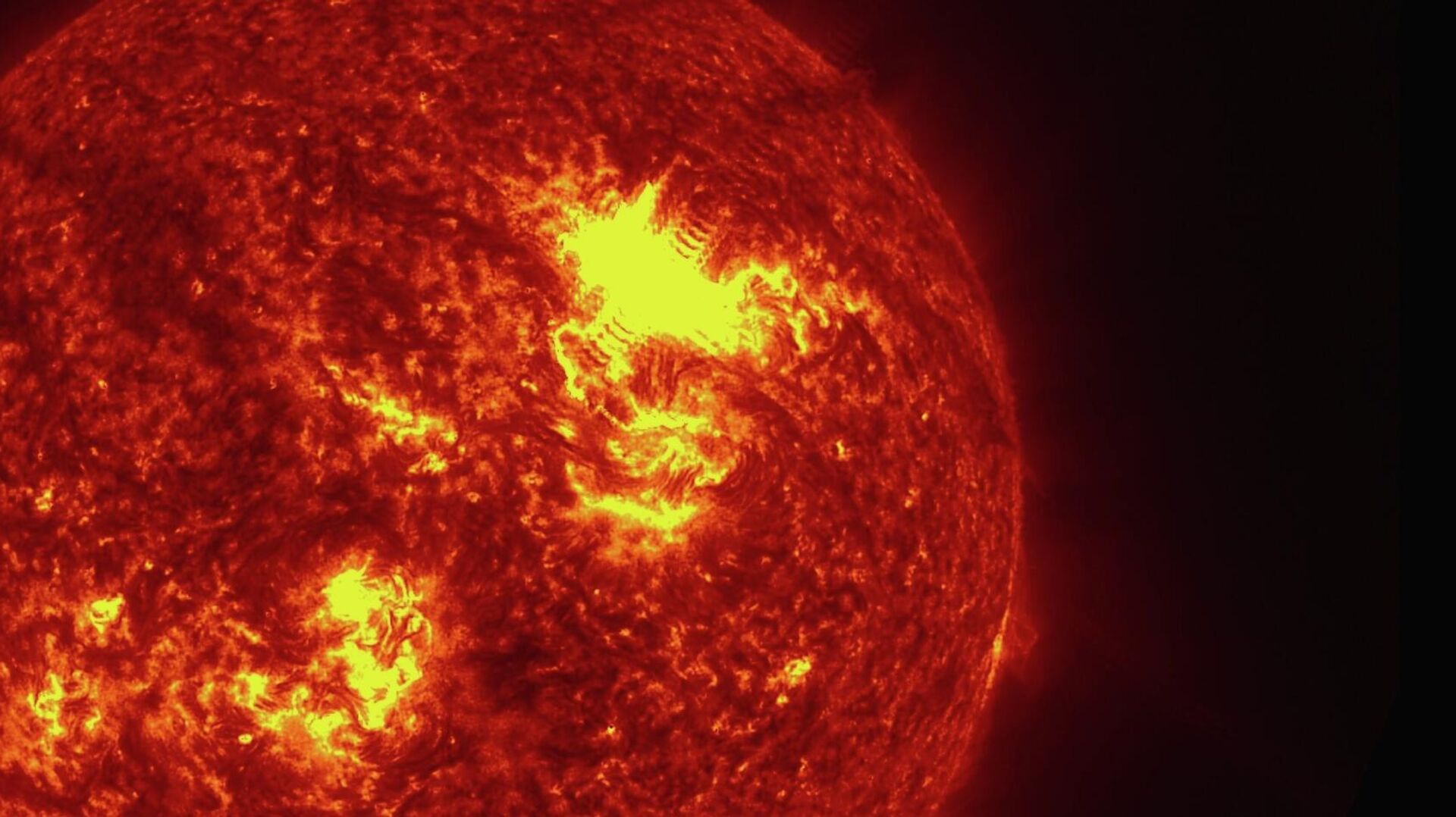 Вспышка на Солнце. Архивное фото  - Sputnik Южная Осетия, 1920, 02.02.2026