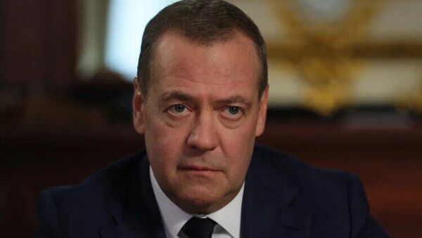 Заместитель председателя Совбеза РФ Дмитрий Медведев - Sputnik Южная Осетия