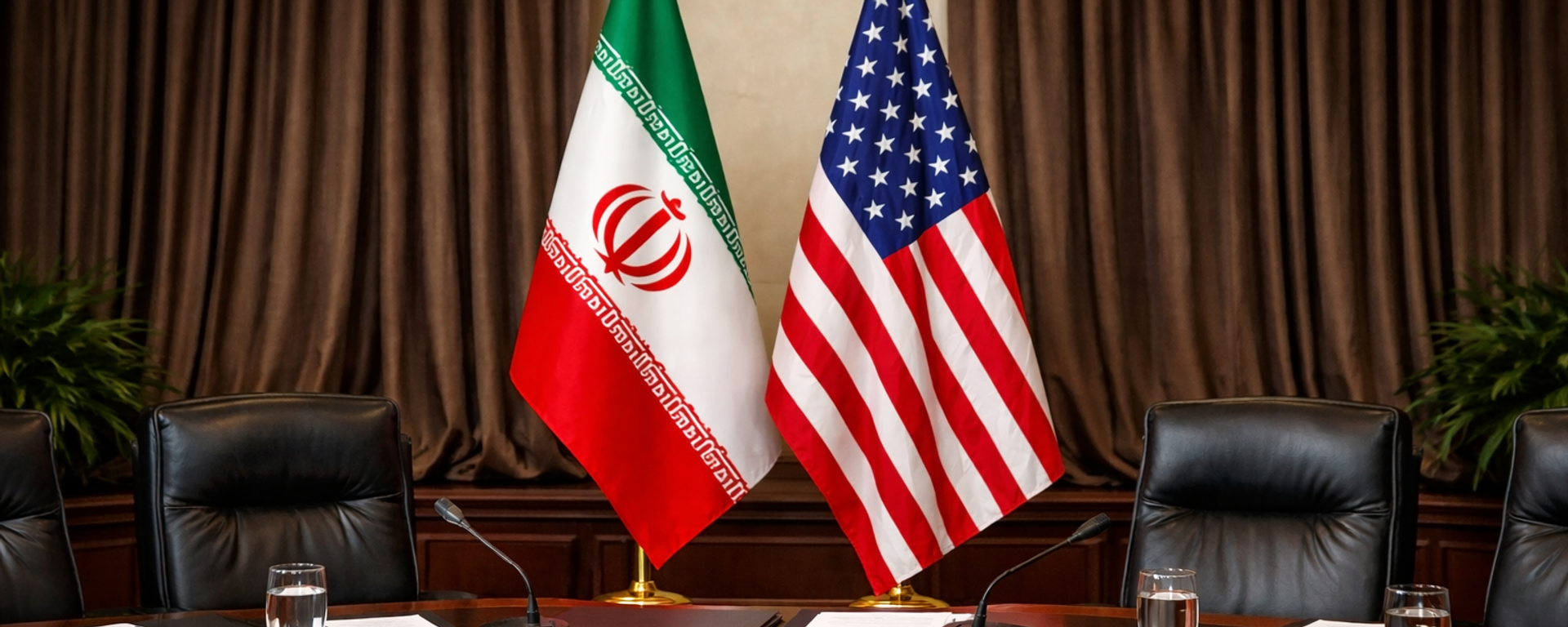 Флаг США и флаг Ирана - Sputnik Южная Осетия, 1920, 06.02.2026