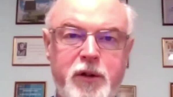 Россия способна вслед за Китаем создать электромагнитную пушку, которая сможет выжигать микроэлектронику на американских спутниках Starlink - Sputnik Южная Осетия