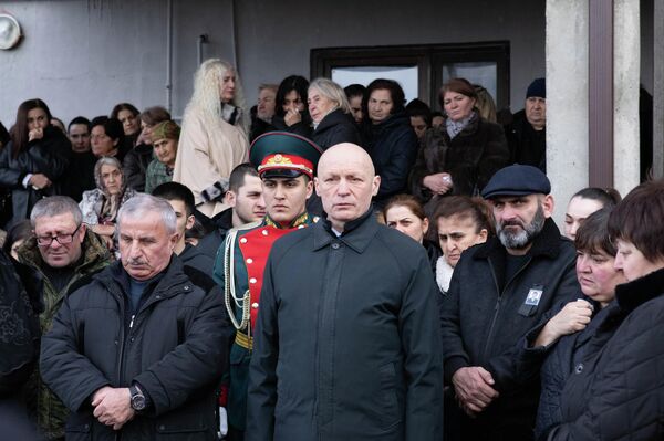 Похороны участника СВО Александра Бестаева - Sputnik Южная Осетия