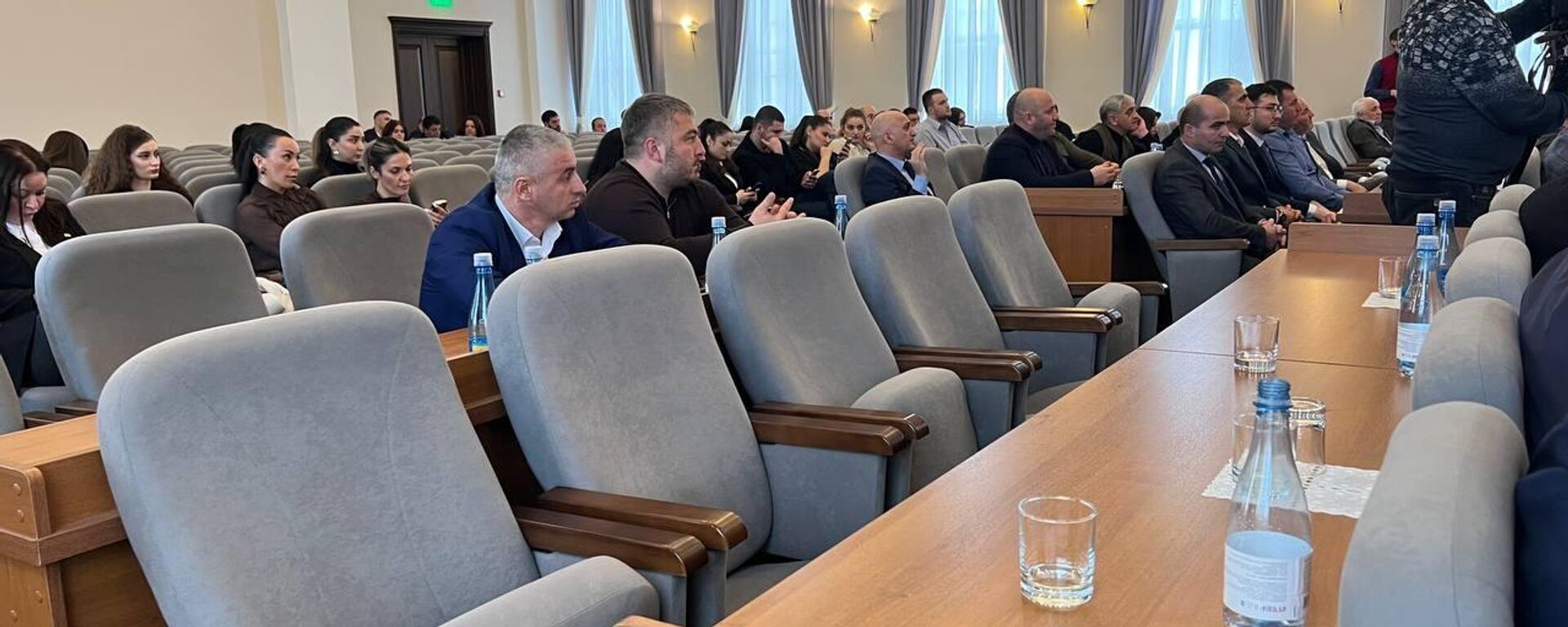 Сессия парламента Южной Осетии  - Sputnik Южная Осетия, 1920, 11.02.2026