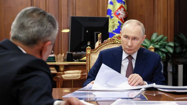 Президент Владимир Путин встретился с главой Северной Осетии Сергеем Меняйло - Sputnik Южная Осетия