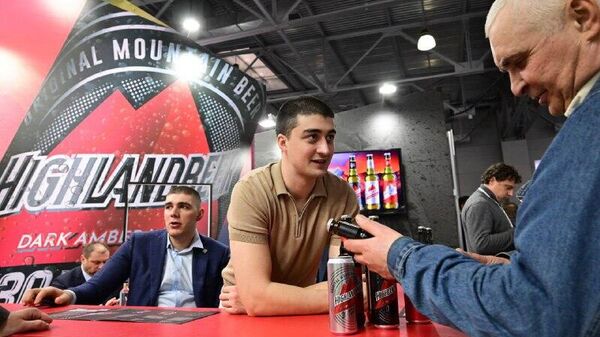 Представители РЭЦ посетили стенд Южной Осетии на «Продэкспо-2026» и обсудили перспективы реализации строительства современного винодельческого комплекса в регионе - Sputnik Южная Осетия