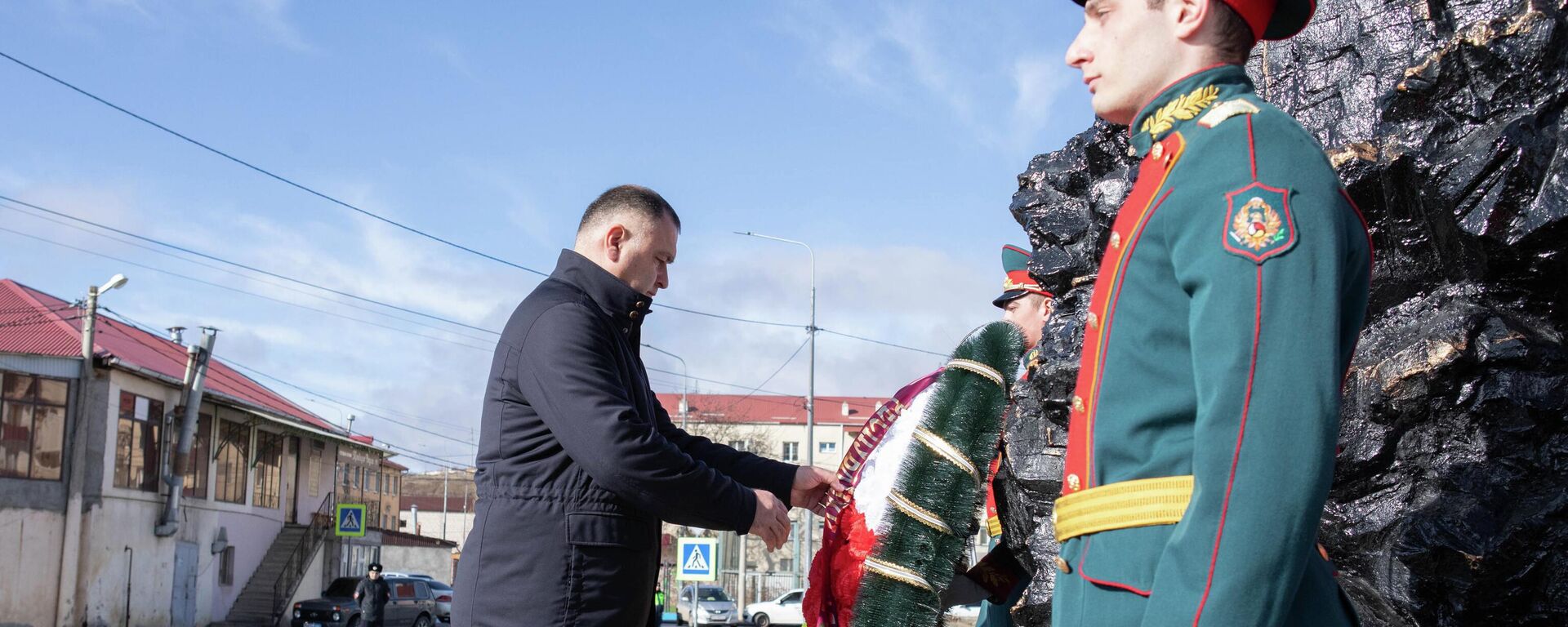 Памятное мероприятие в Цхинвале, посвященное 37-й годовщине вывода советских войск из Афганистана - Sputnik Южная Осетия, 1920, 15.02.2026